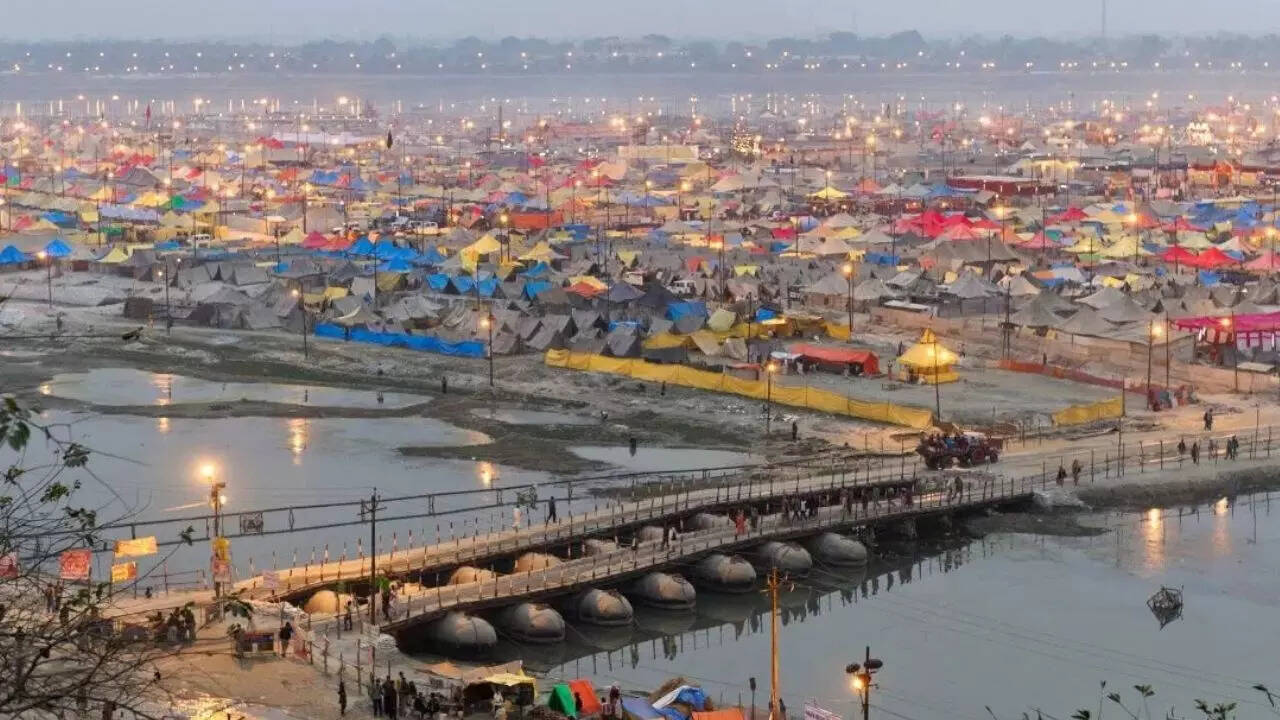तहसील करछना और फूलपुर में कौन से गांव हैं