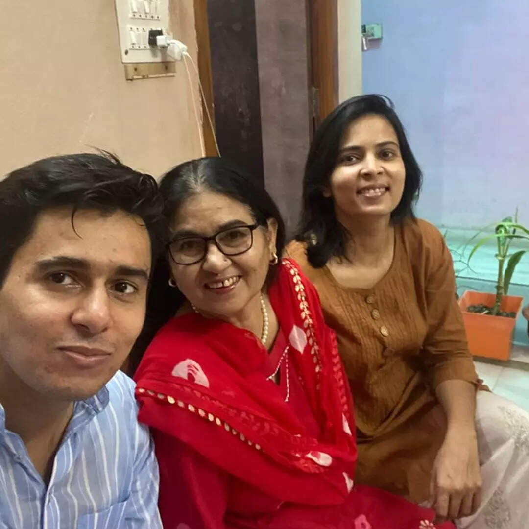 IIT से पास आउट हैं
