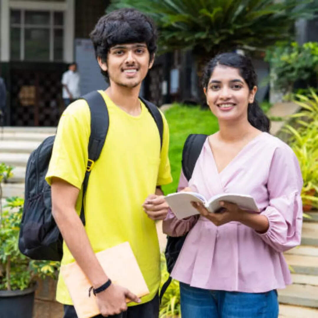 इंटीरियर डिजाइनिंग में डिप्लोमा