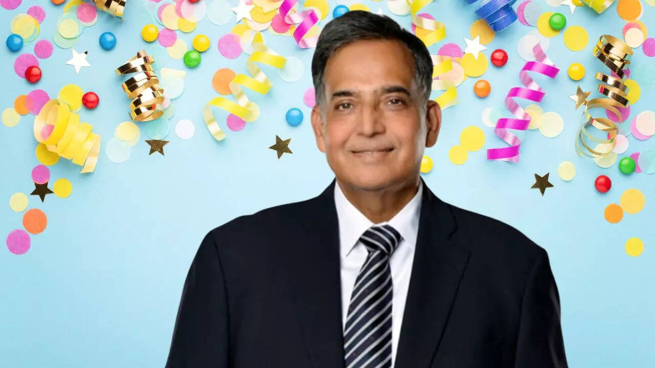 सतीश रमनलाल मेहता