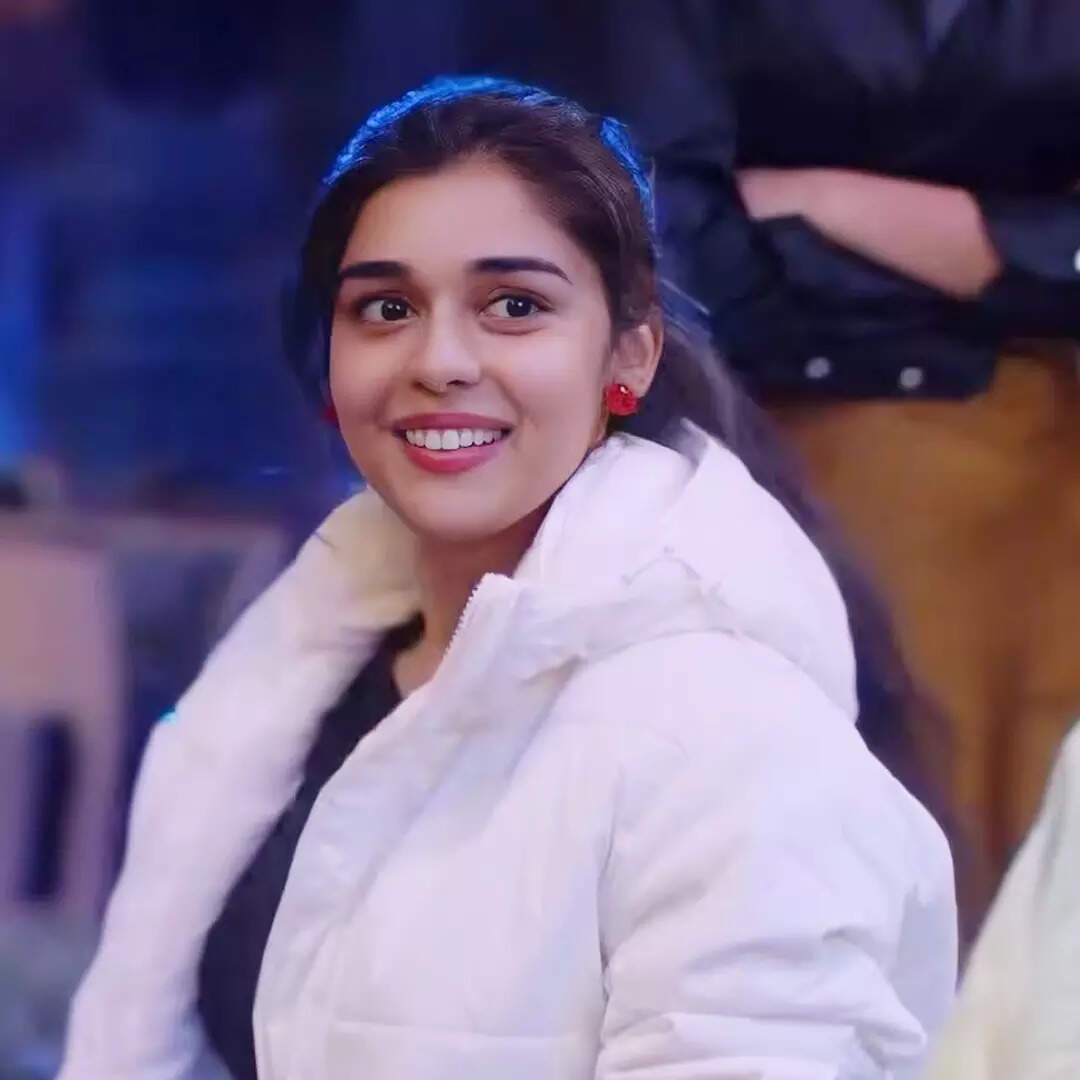 ईशा सिंह (Eisha Singh)