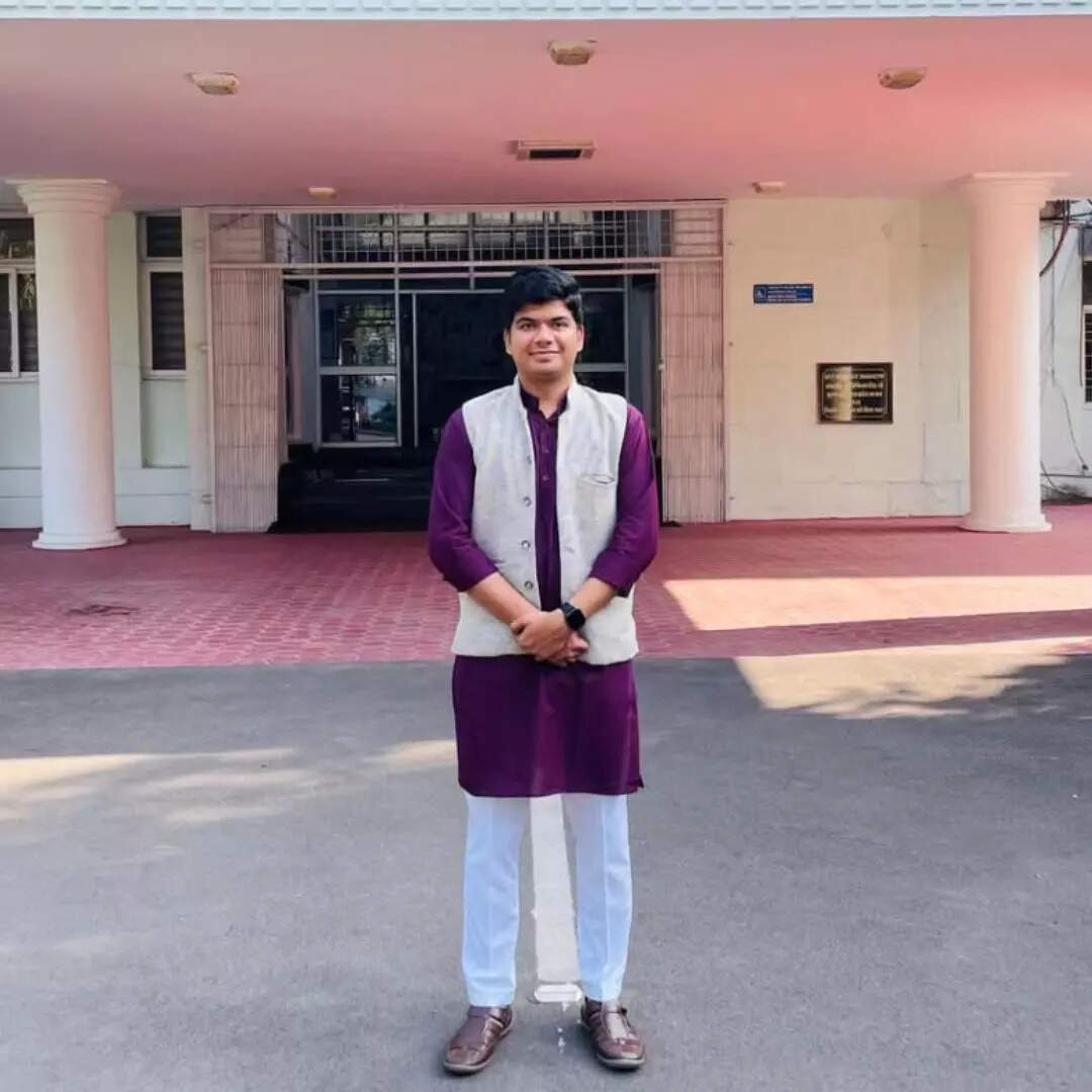 सिद्धार्थ की पढ़ाई