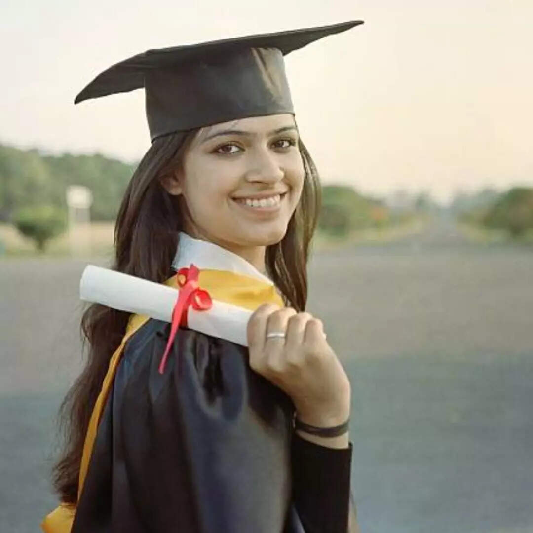किसे मिलती है ज्यादा सैलरी