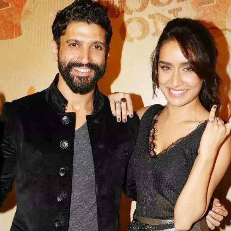 फरहान अख्तर (Shraddha Kapoor Affair With Farhan Akhtar)
