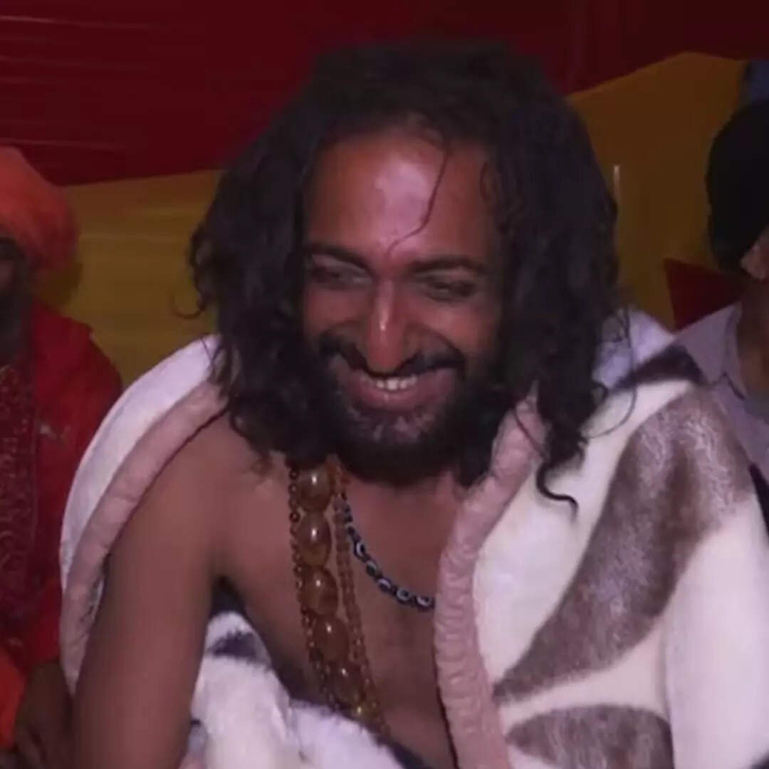पिता हैं वकील