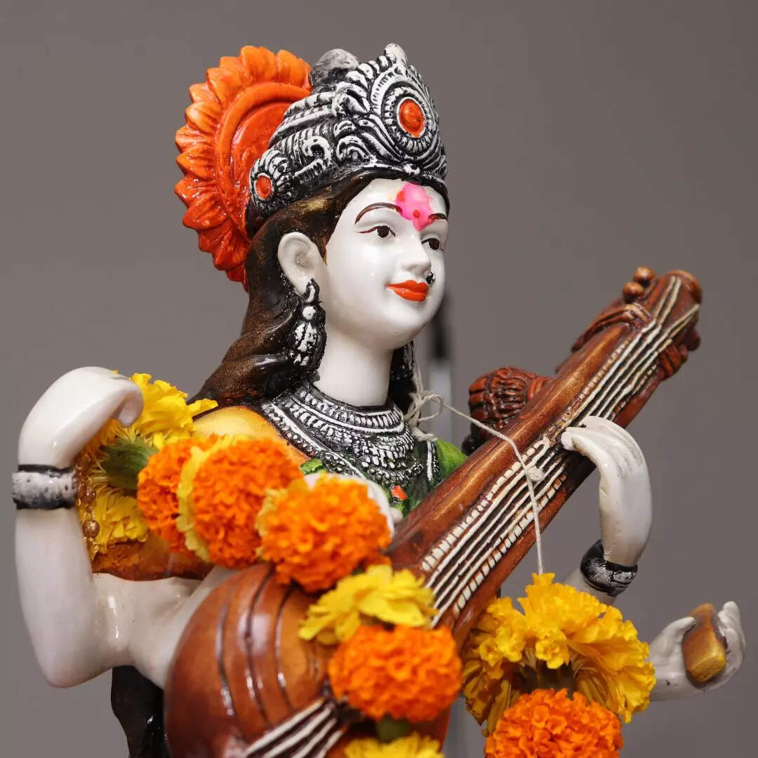 माता सरस्वती की पूजा