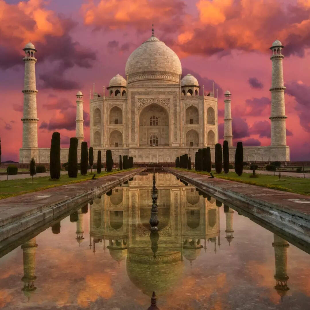 ताज महल जाकर देखें सूर्योदय