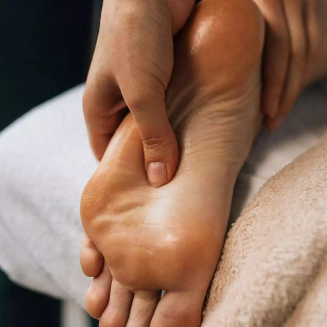 कैसे होता है थाई मसाज