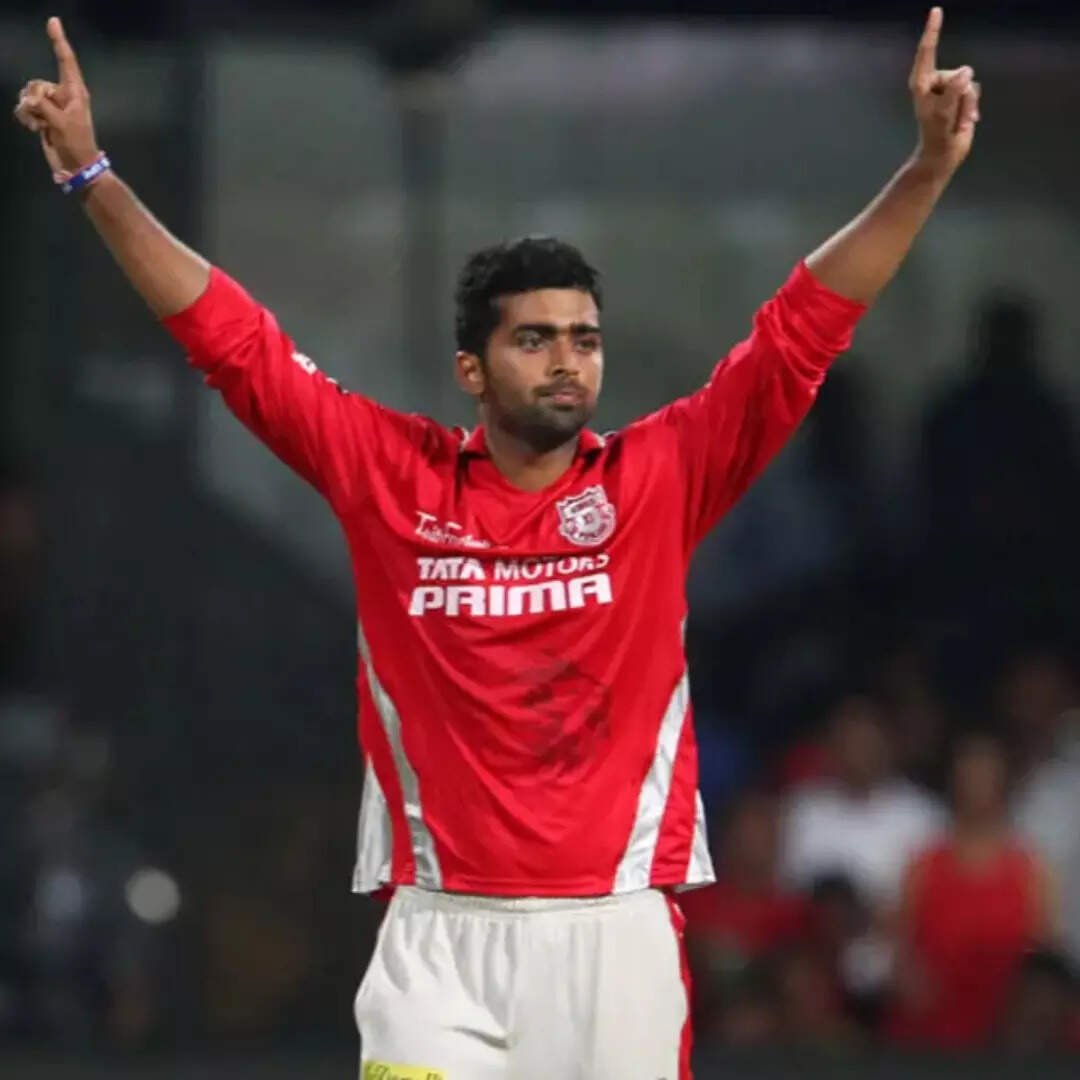 कौन हैं शिवम शर्मा और कौन सी IPL टीम