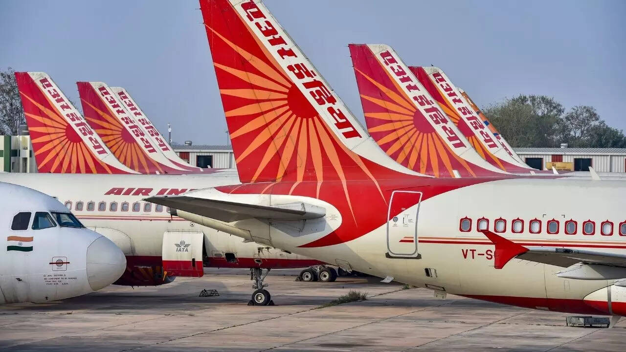 इतने रुपये में करें देश और विदेश की यात्रा