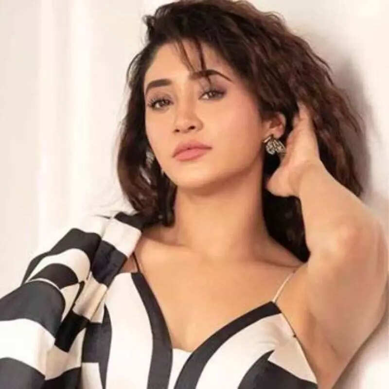 शिवांगी जोशी Shivangi Joshi
