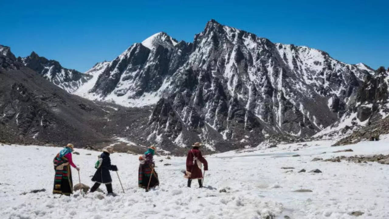 तीन दिन में गुंजी पहुंचेंगे
