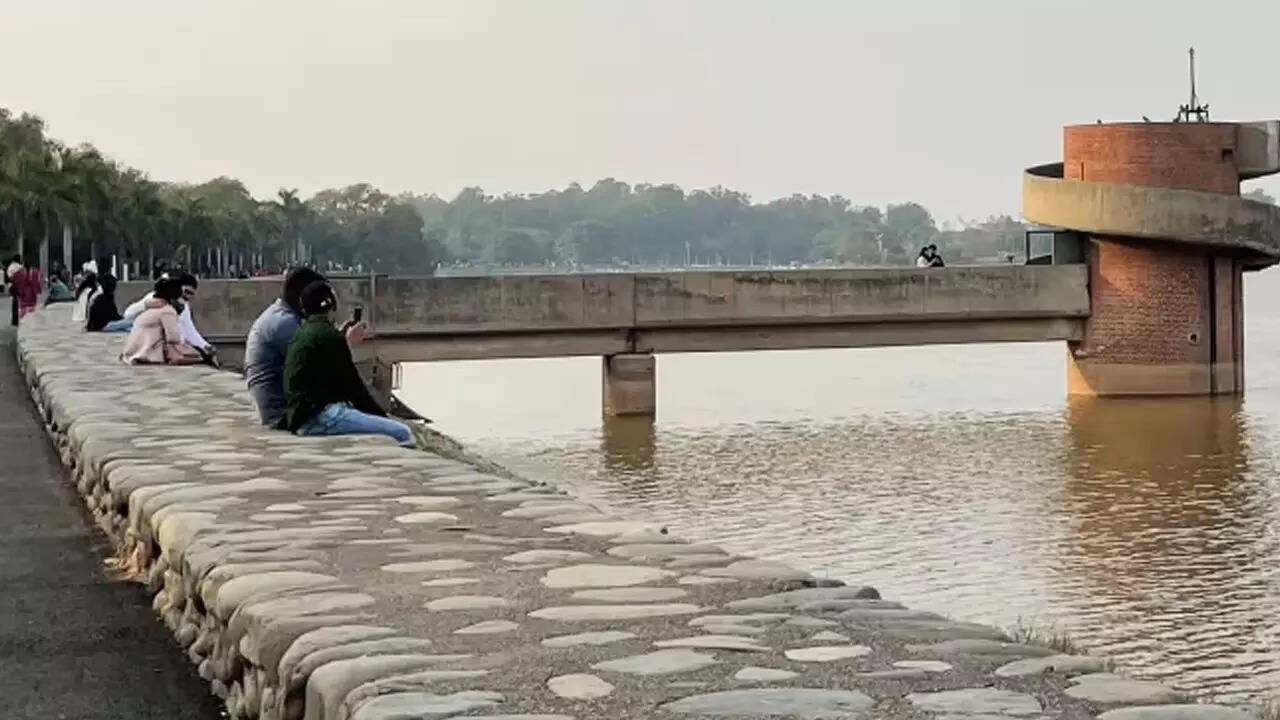 मॉडर्न आर्किटेक्चर