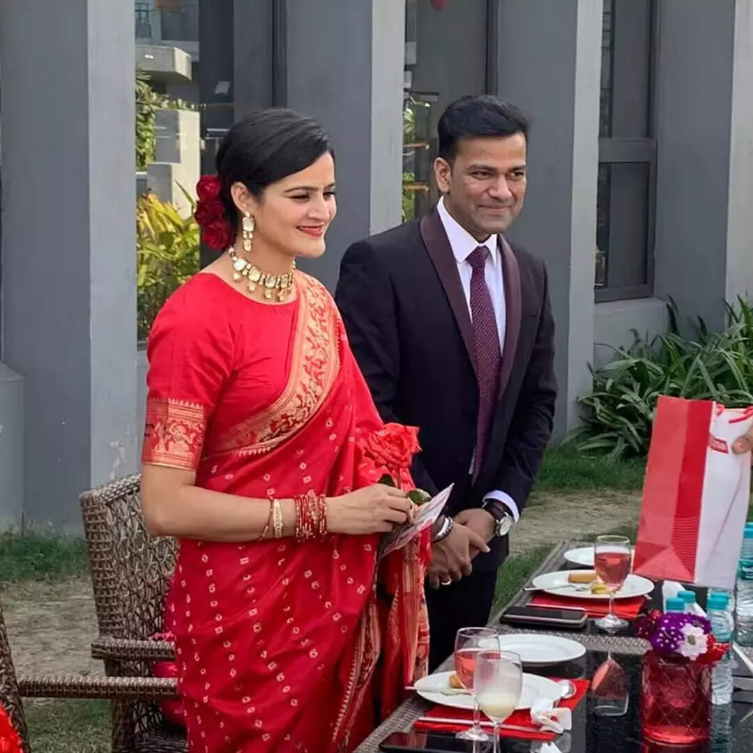 पति ने बदला कैडर