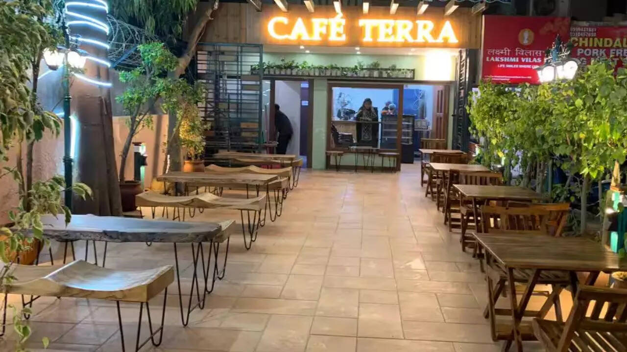 कैफे टेरा Cafe Terra