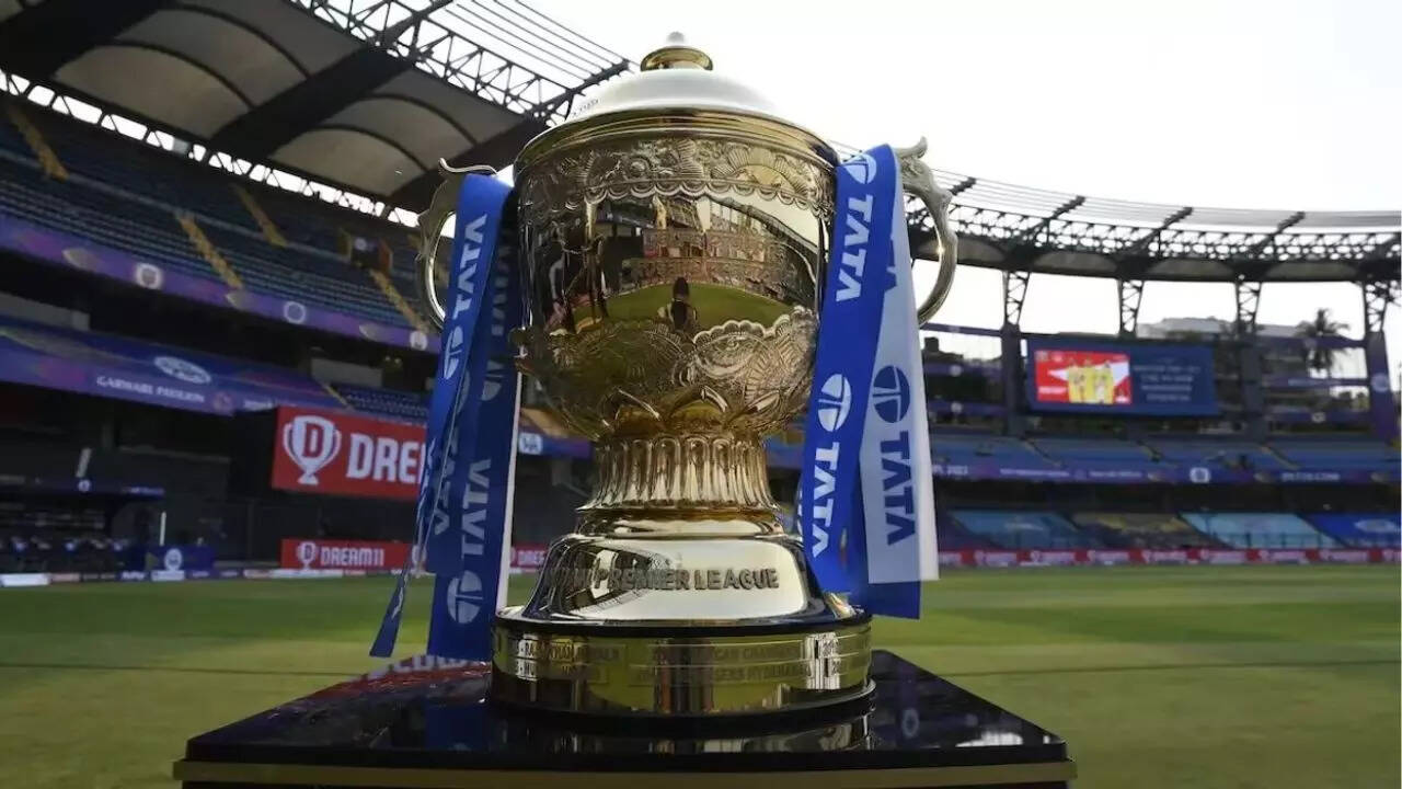 कोलकाता में 10 साल बाद फाइनल