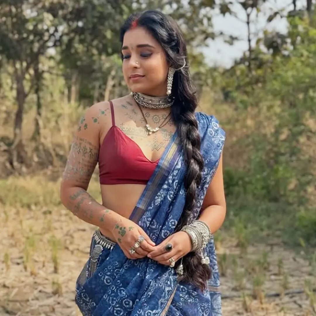 सुंबुल तौकीर खान Sumbul Touqeer Khan
