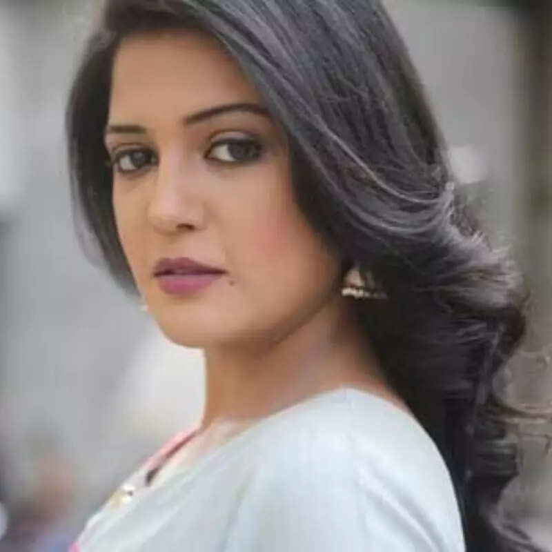 गुलकी जोशी Gulki Joshi