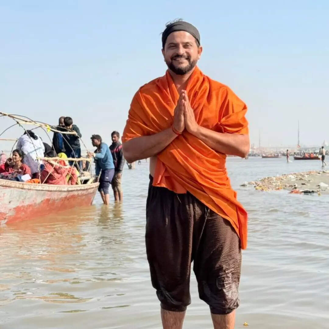 सुरेश रैना ने भी लगाया डुबकी