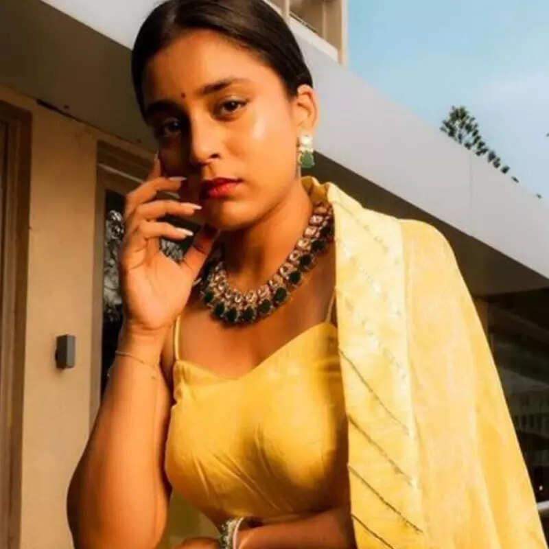 सुंबुल तौकीर खान Sumbul Touqeer Khan
