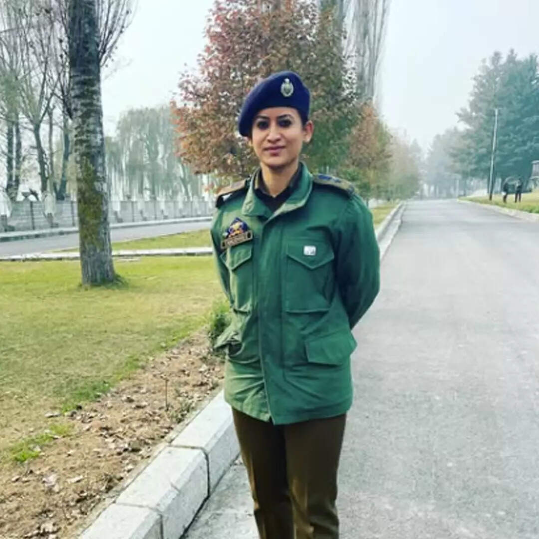 जिम्मेदारियों के साथ सफलता की कहानी