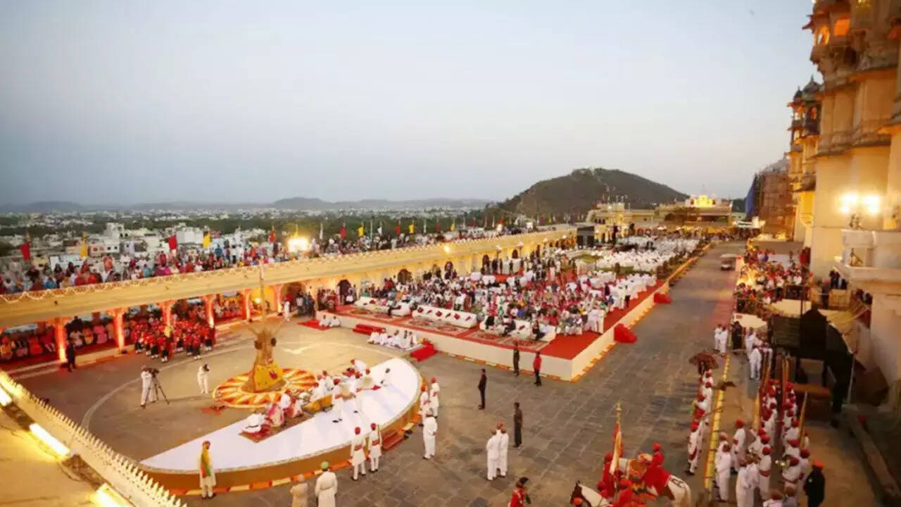 उदयपुर की भव्य होली