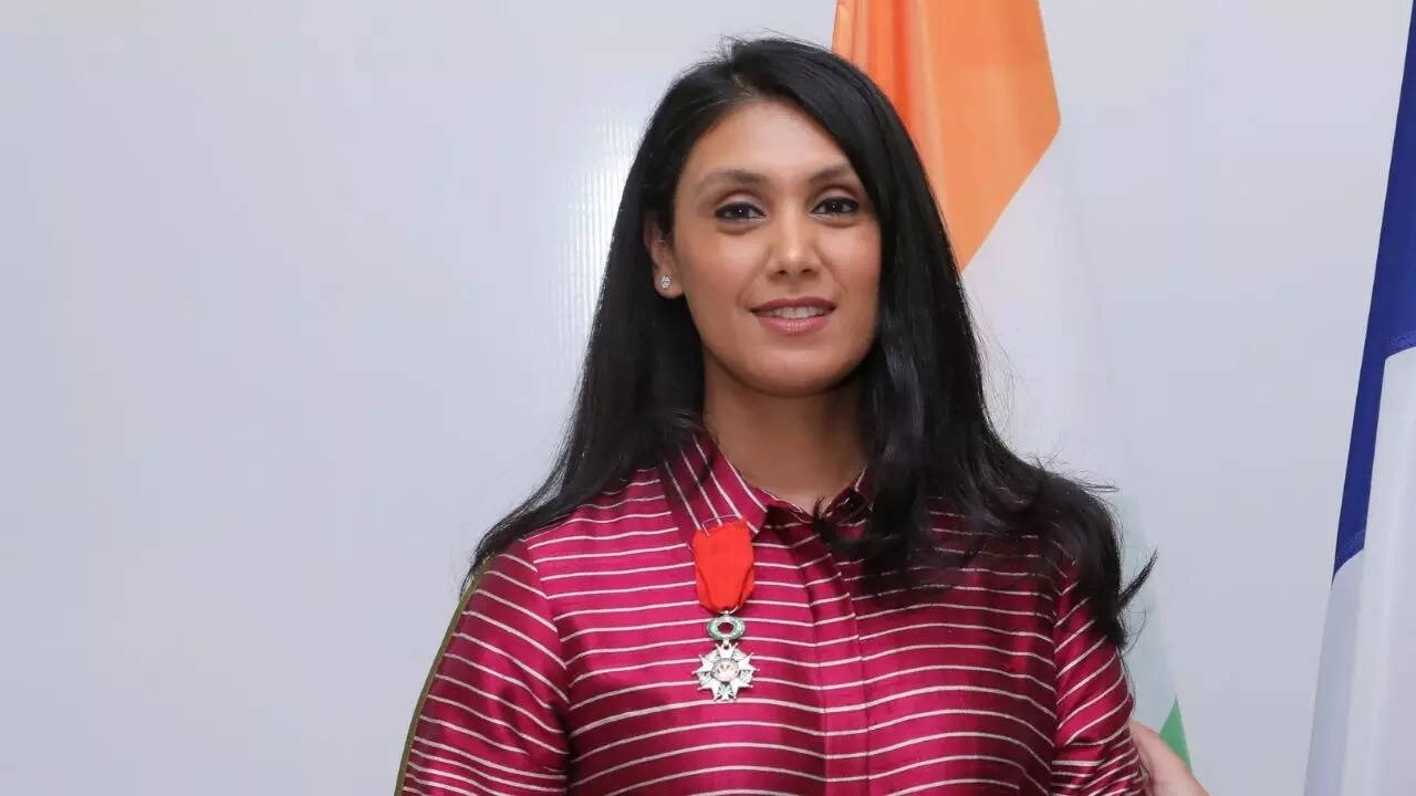 रोशनी नादर का परिवार