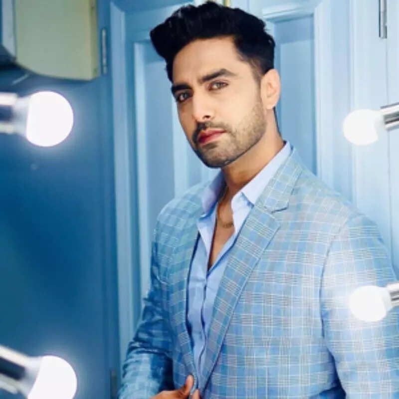 YRKKH पर लग रहे आरोपों पर बोले रोहित पुरोहित