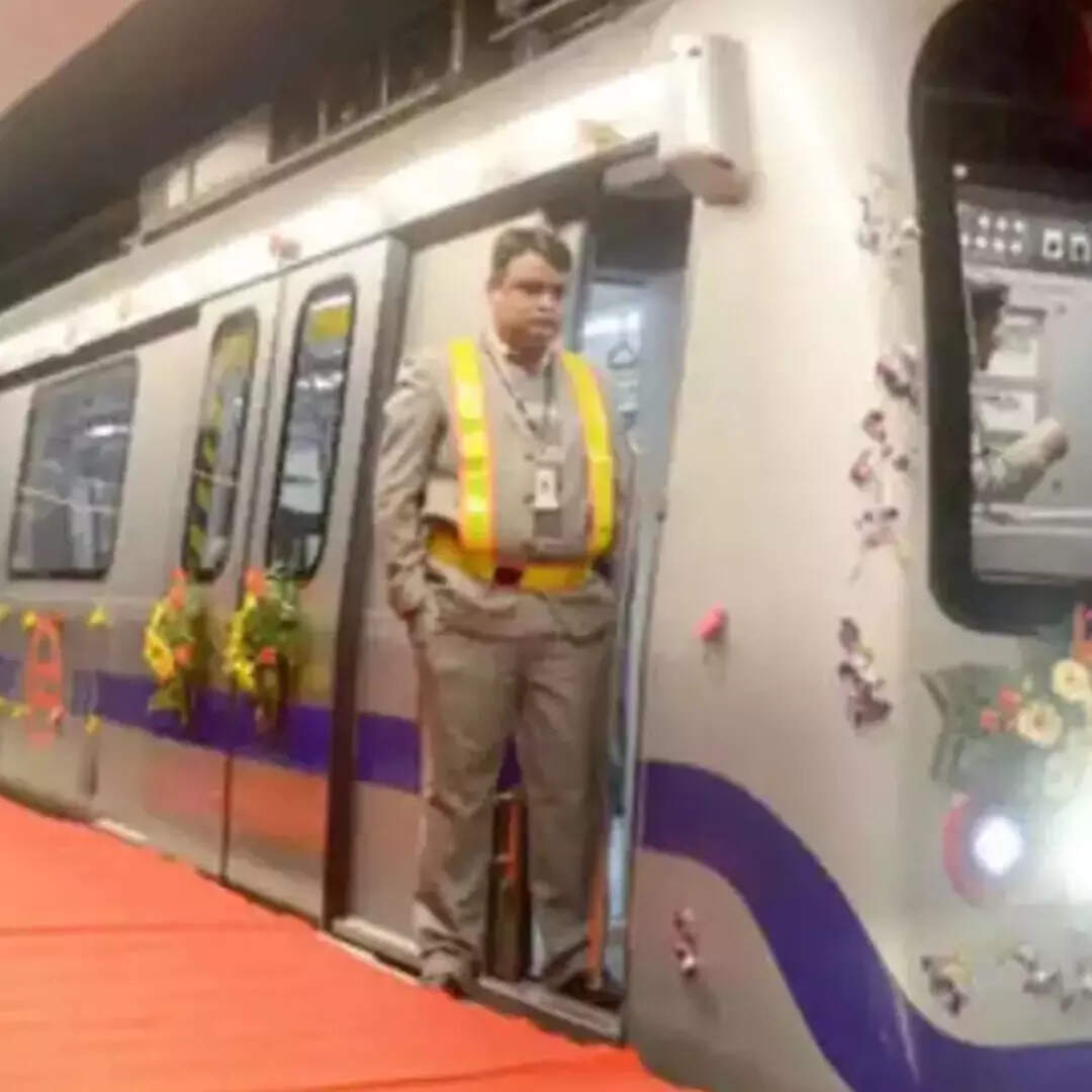 मेट्रो ऑपरेटर के लिए कहां निकलती है वैकेंसी