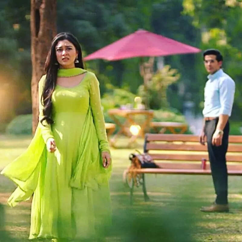 नील की खातिर सुर छेड़ेगी तेजस्विनी