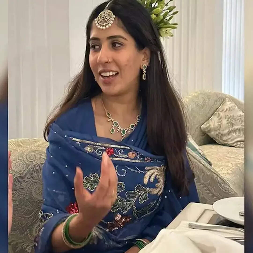 सबसे बड़ी बेटी हैं राघवी