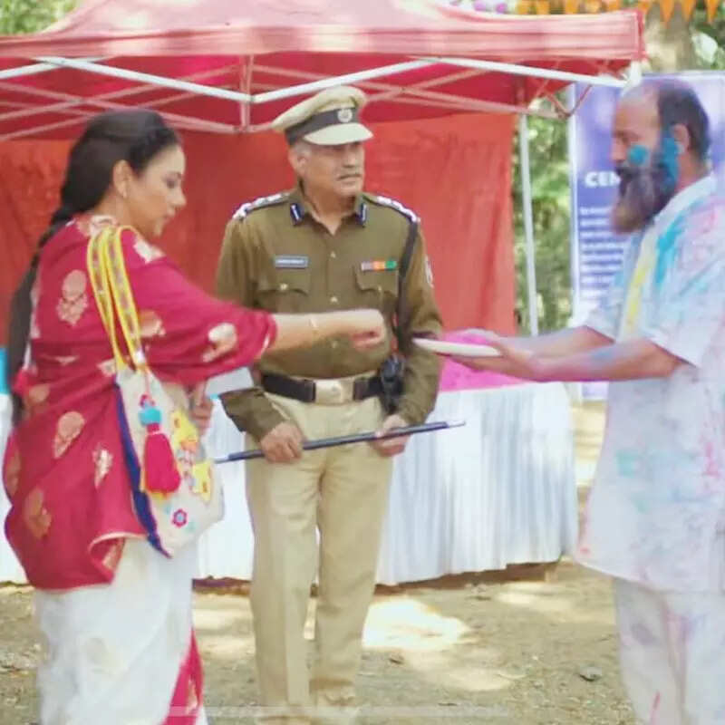 सेंट्रल जेल में होली मनाएगी अनुपमा