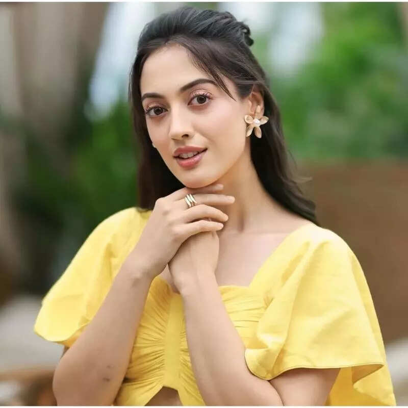 अभिनीत कौशिक को कोर्ट में घसीटेंगी अदिति शर्मा
