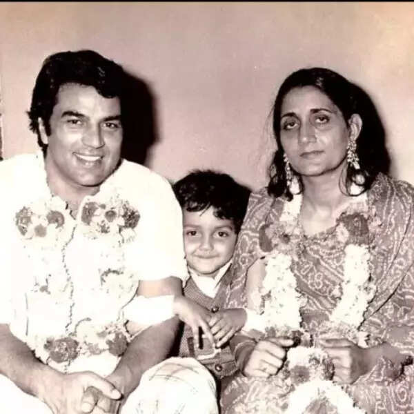 धर्मेंद्र Dharmendra