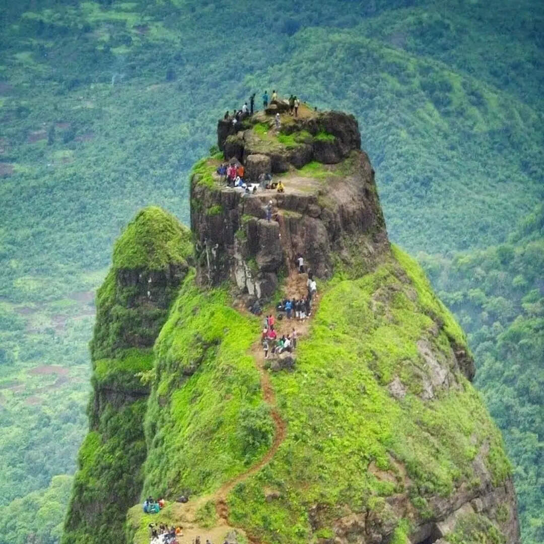 पर्यटकों को लुभाता है माथेरान