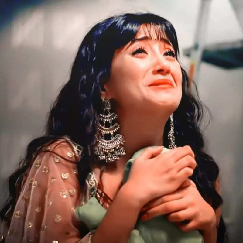 शिवांगी जोशी Shivangi Joshi