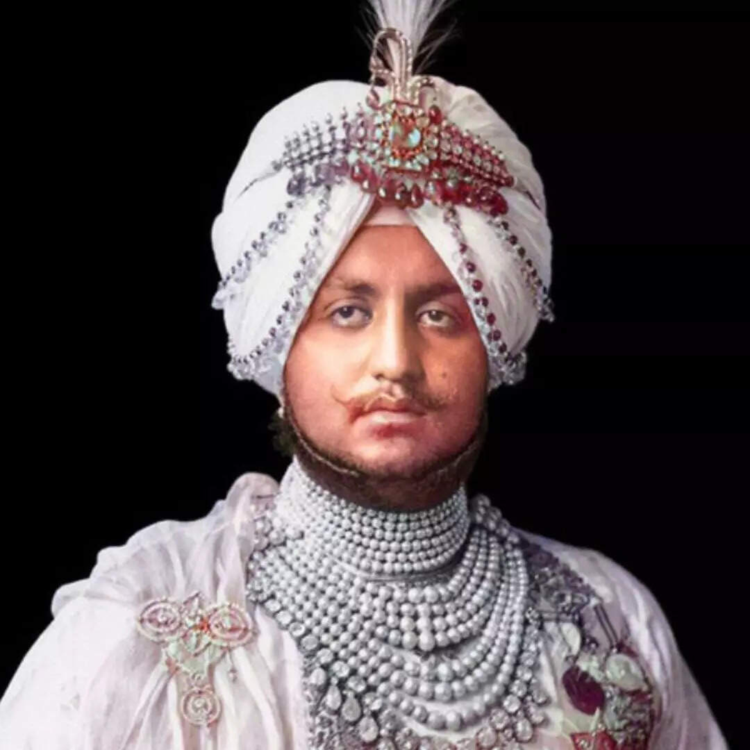 फॉरेन ट्रिप पर बिगड़ी तबीयत