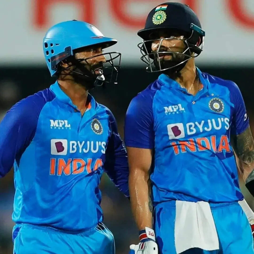 नंबर दो पर दिनेश कार्तिक
