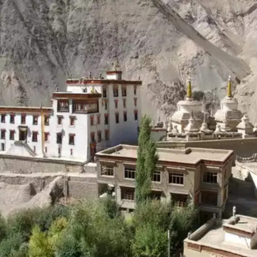 लामायुरू मठ