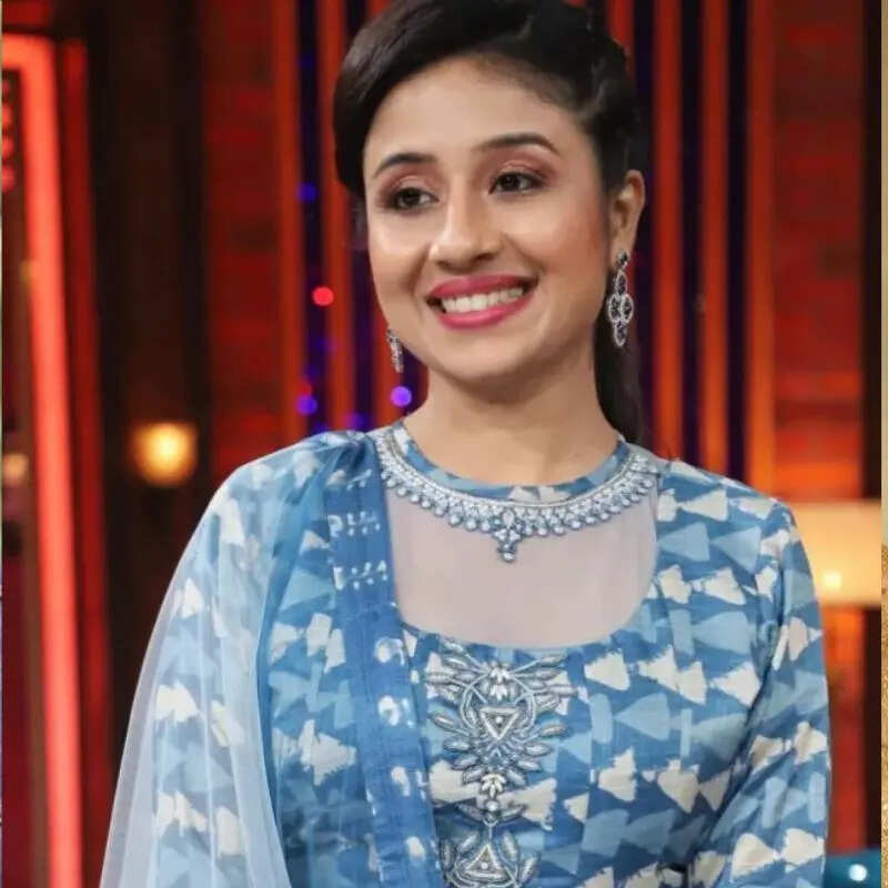 परिधि शर्मा Paridhi Sharma