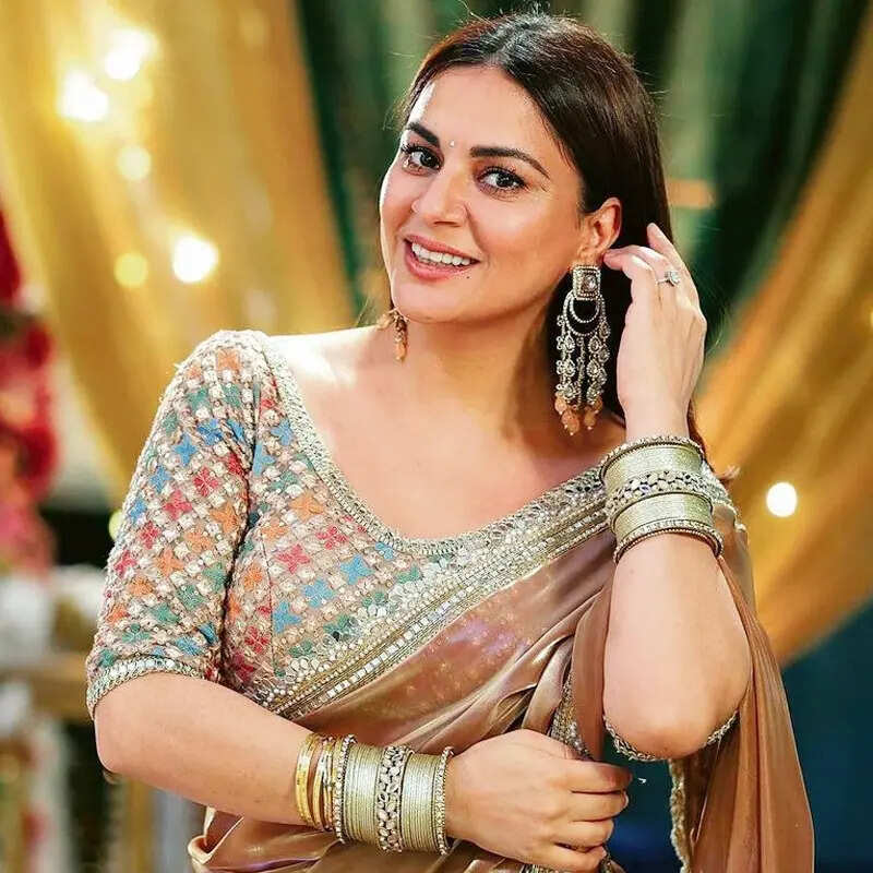 श्रद्धा आर्या Shraddha Arya