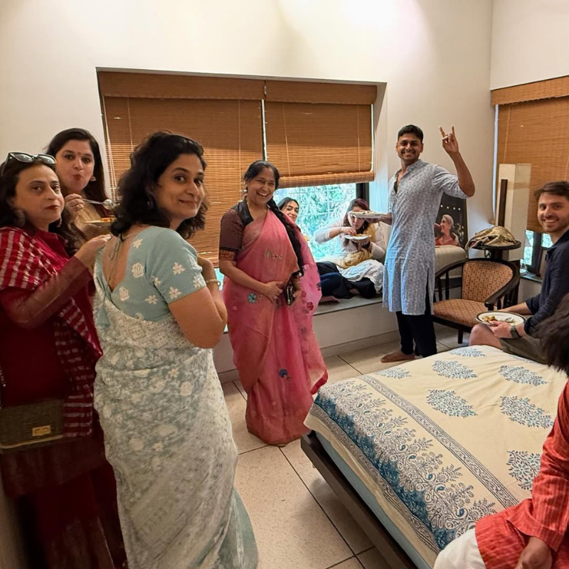 पति संग पहुंची इरा खान