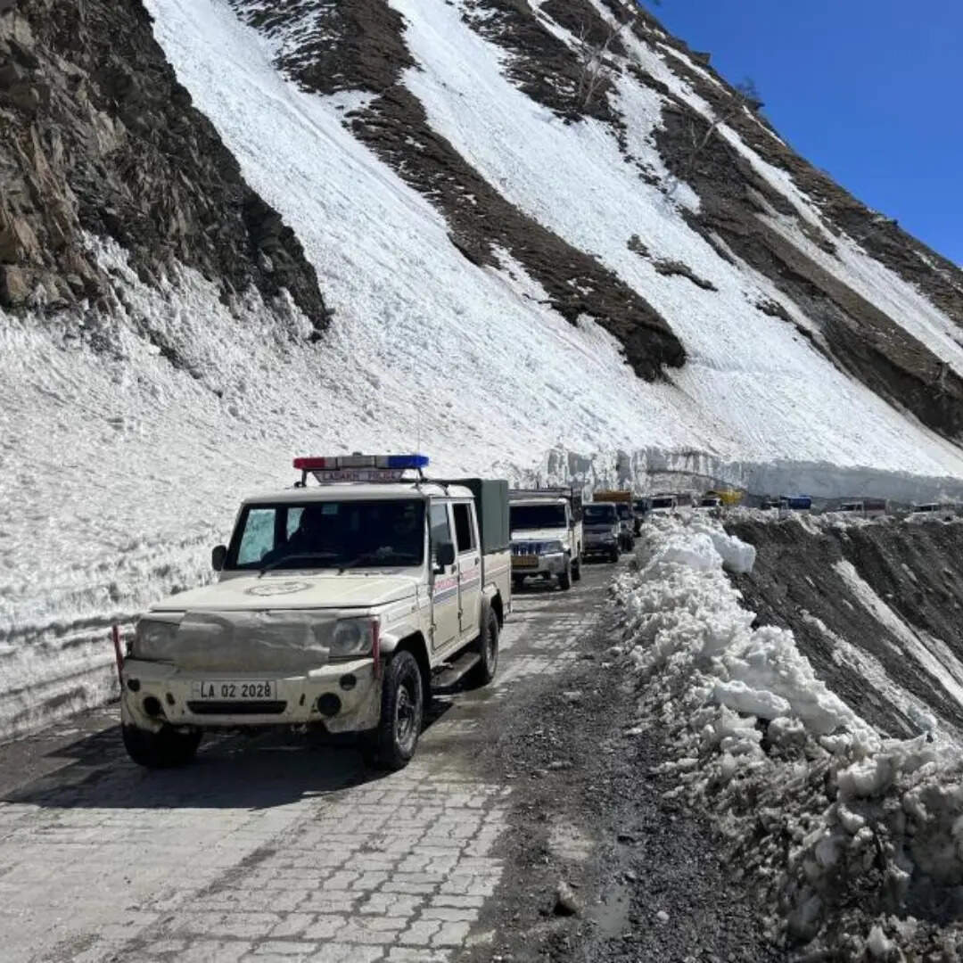 26 मार्च को हुआ था बंद