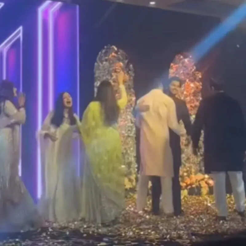 आराध्या की खुशी का नहीं ठिकाना