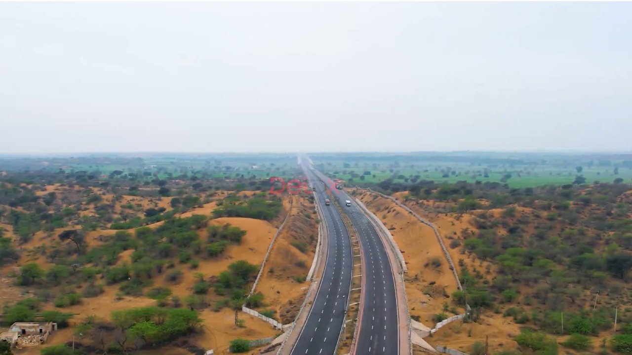 तीन ऑयल रिफायनरियों को जोड़ेगा