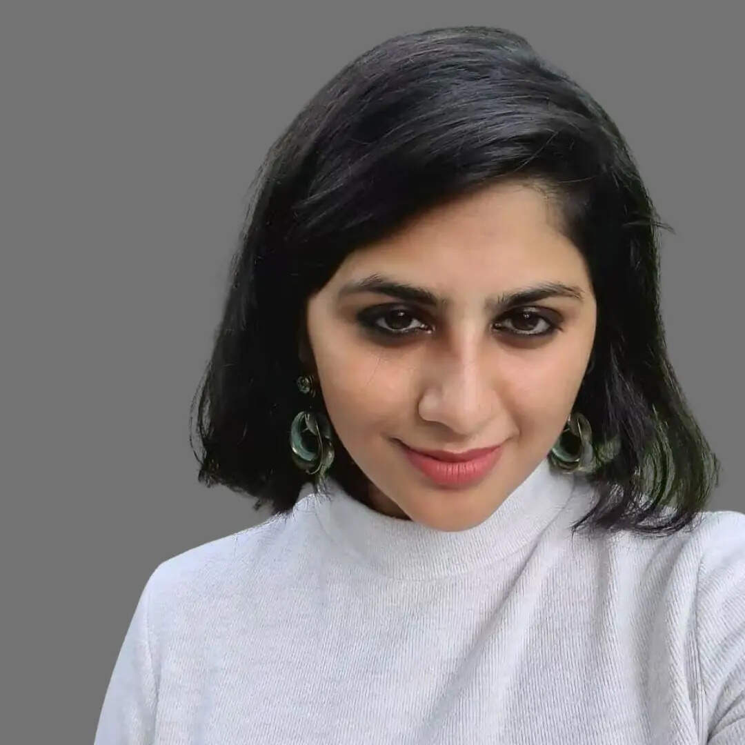 आईपीएस काम्या की स्कूलिंग
