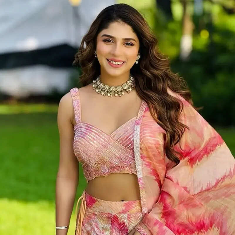 अद्रिजा रॉय Adrija Roy