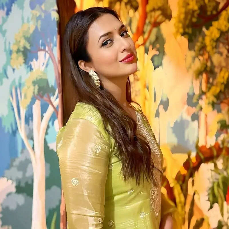 दिव्यंका त्रिपाठी Divyanka Tripathi