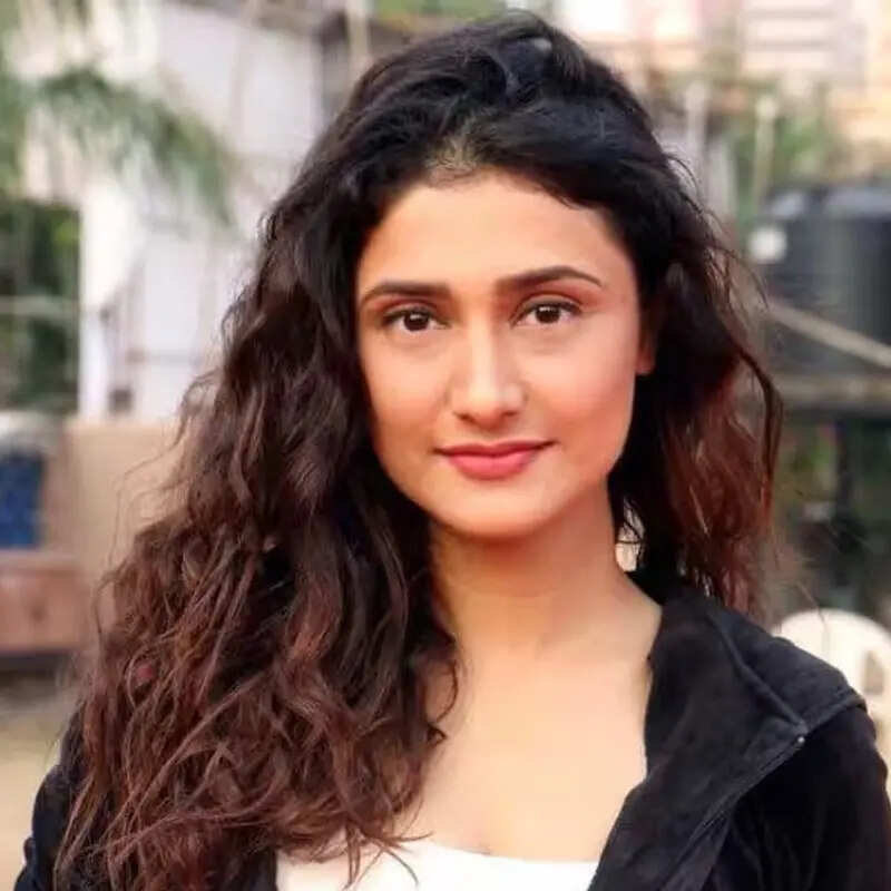 रागिनी खन्ना Ragini Khanna