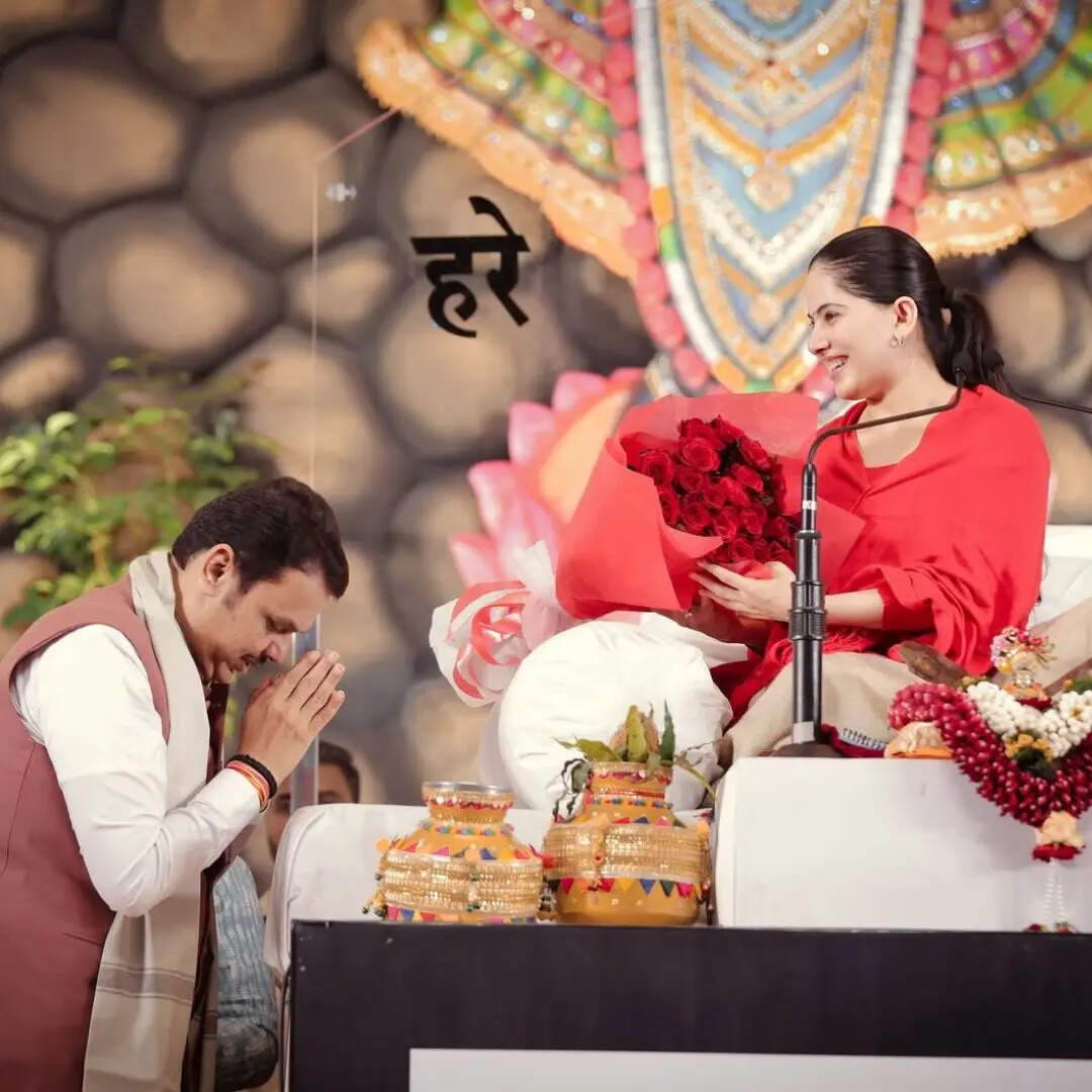 जया किशोरी की फीस